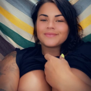 Video by vicalouquaofficial published on April 21,2023 11:02:00 - BestThots