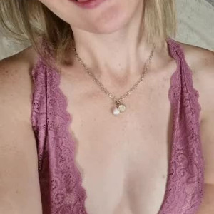 Video by allyson_grey published on March 10,2023 12:24:00 - BestThots