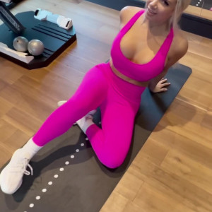 Video by summerbrookes published on May 5,2023 19:15:00 - BestThots