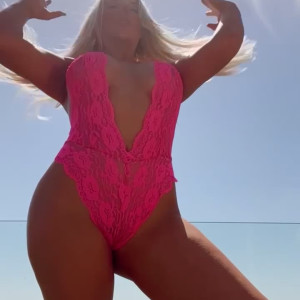 Video by summerbrookes published on May 8,2023 20:41:00 - BestThots