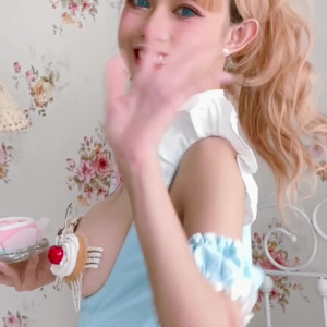 Video by pingpinggg2011 published on March 13,2023 22:02:00 - BestThots