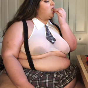 Video by loveadipose published on June 16,2023 19:35:00 - BestThots