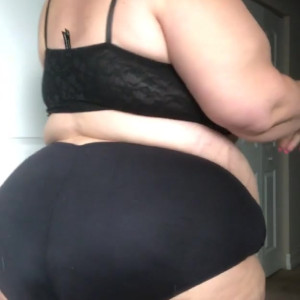 Video by loveadipose published on April 21,2023 03:20:00 - BestThots