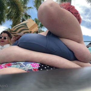 Video by reenayestarr published on May 10,2023 02:34:00 - BestThots