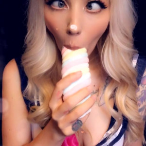 Video by roseswickedweb published on April 11,2023 06:39:00 - BestThots
