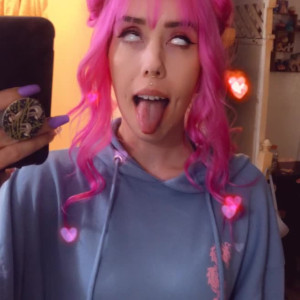 Video by roseswickedweb published on March 30,2023 04:18:00 - BestThots