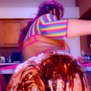 Video by laylalovelyxxx published on March 9,2023 00:34:00 - BestThots