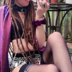 Video by mimi_f0xxx published on May 26,2023 22:34:00 - BestThots