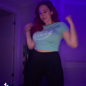 Video by jaimeleecomedy published on July 11,2023 01:43:00 - BestThots