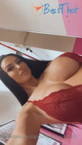 Video by xalicegoodwinx published on January 23,2025 06:01:18 - BestThots