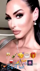 Video by xalicegoodwinx published on January 23,2025 06:01:34 - BestThots
