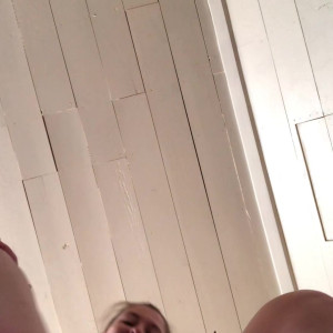 Video by footiesfeets published on April 12,2023 12:23:00 - BestThots