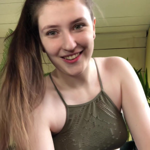 Video by footiesfeets published on March 15,2023 14:00:00 - BestThots