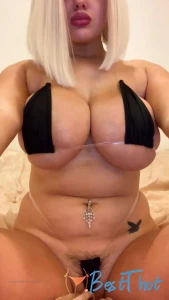 Video by xjadelynex published on January 17,2025 09:01:35 - BestThots