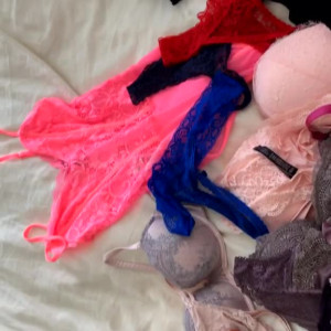 Video by yourbabygirllxoxo published on June 4,2023 10:32:00 - BestThots