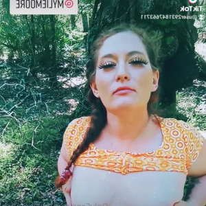 Video by myliemoore published on May 19,2023 21:11:00 - BestThots