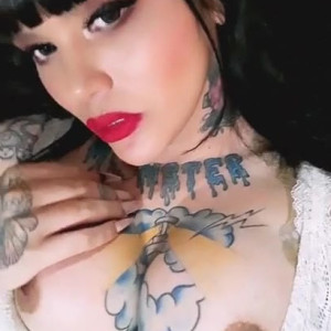 allisonsamaniego #4542321