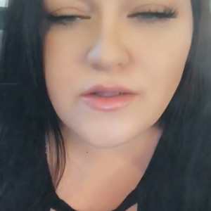 Video by queenkayxox published on June 18,2023 20:04:00 - BestThots