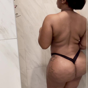 Video by fineassmercedes published on June 8,2023 02:38:00 - BestThots