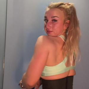 Video by abbylynnxxx published on April 25,2023 14:16:00 - BestThots