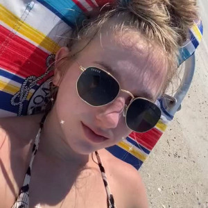 Video by abbylynnxxx published on March 27,2023 22:44:00 - BestThots