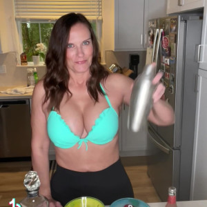Video by annabellepeaches published on April 19,2023 04:26:00 - BestThots