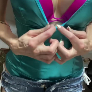 Video by kyaas_freefans published on August 21,2023 18:23:01 - BestThots