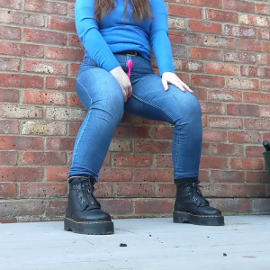 Video by natural_emma_ published on March 30,2023 11:13:00 - BestThots