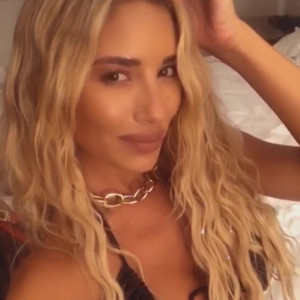 Video by sierraaaskyee published on April 30,2023 23:00:00 - BestThots