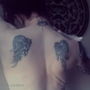 Video by salemmoonfree published on April 11,2023 03:42:00 - BestThots