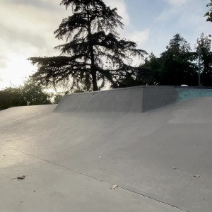 Video by skaterrboi published on April 14,2023 02:15:00 - BestThots
