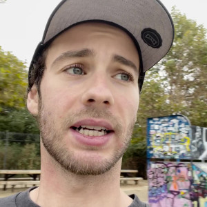 Video by skaterrboi published on April 15,2023 12:23:00 - BestThots