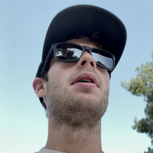 Video by skaterrboi published on April 2,2023 07:31:00 - BestThots