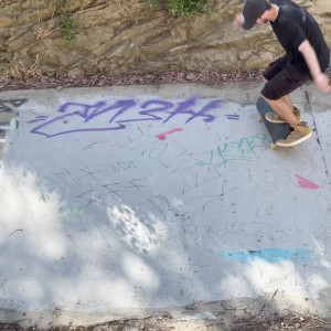 Video by skaterrboi published on March 24,2023 01:33:00 - BestThots