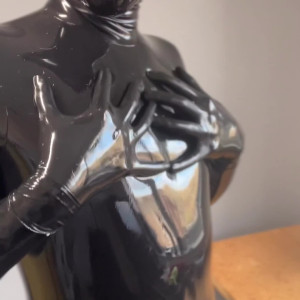Video by latexdesires published on June 9,2023 05:17:00 - BestThots
