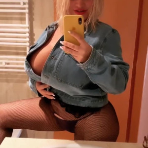 olyriaroy #3475787