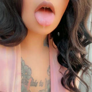 Video by sweetfeetsy published on May 12,2023 05:34:00 - BestThots
