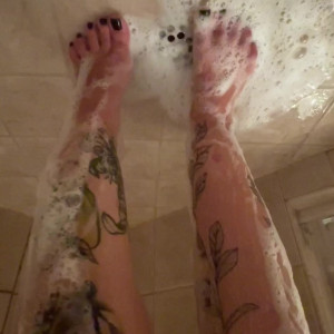 Video by sweetfeetsy published on June 24,2023 07:51:00 - BestThots