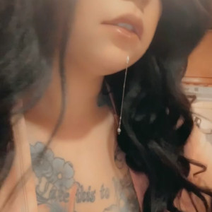 Video by sweetfeetsy published on March 10,2023 07:16:00 - BestThots
