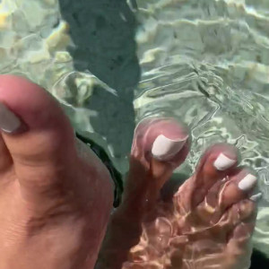 Video by sweetfeetsy published on July 12,2023 01:01:00 - BestThots