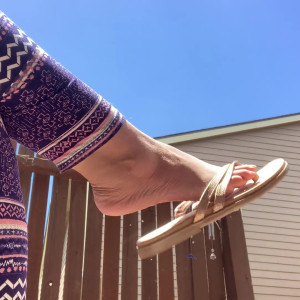 Video by sweetfeetsy published on April 12,2023 07:50:00 - BestThots