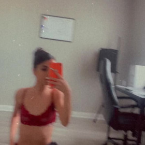 alexisperez18 #8411963