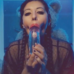 Video by livecleo published on May 27,2023 22:42:00 - BestThots