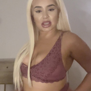 Video by findomcandice published on August 7,2023 09:56:00 - BestThots