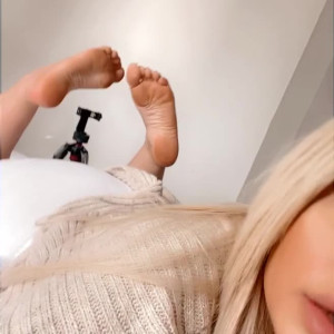 Video by findomcandice published on May 16,2023 00:14:00 - BestThots