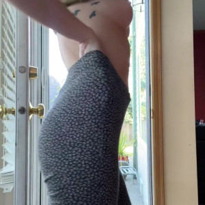 Video by coffeebaby420 published on April 17,2023 00:33:00 - BestThots
