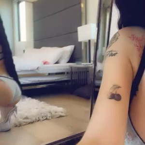 Video by bhadbhabie published on March 29,2023 22:02:00 - BestThots