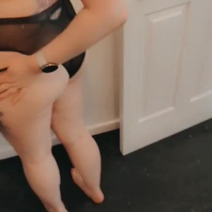 Video by charley2614_xox published on May 20,2023 21:21:00 - BestThots