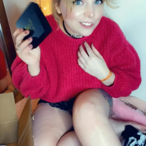 clairecatsby #4936648