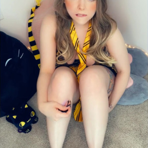 clairecatsby #5203882